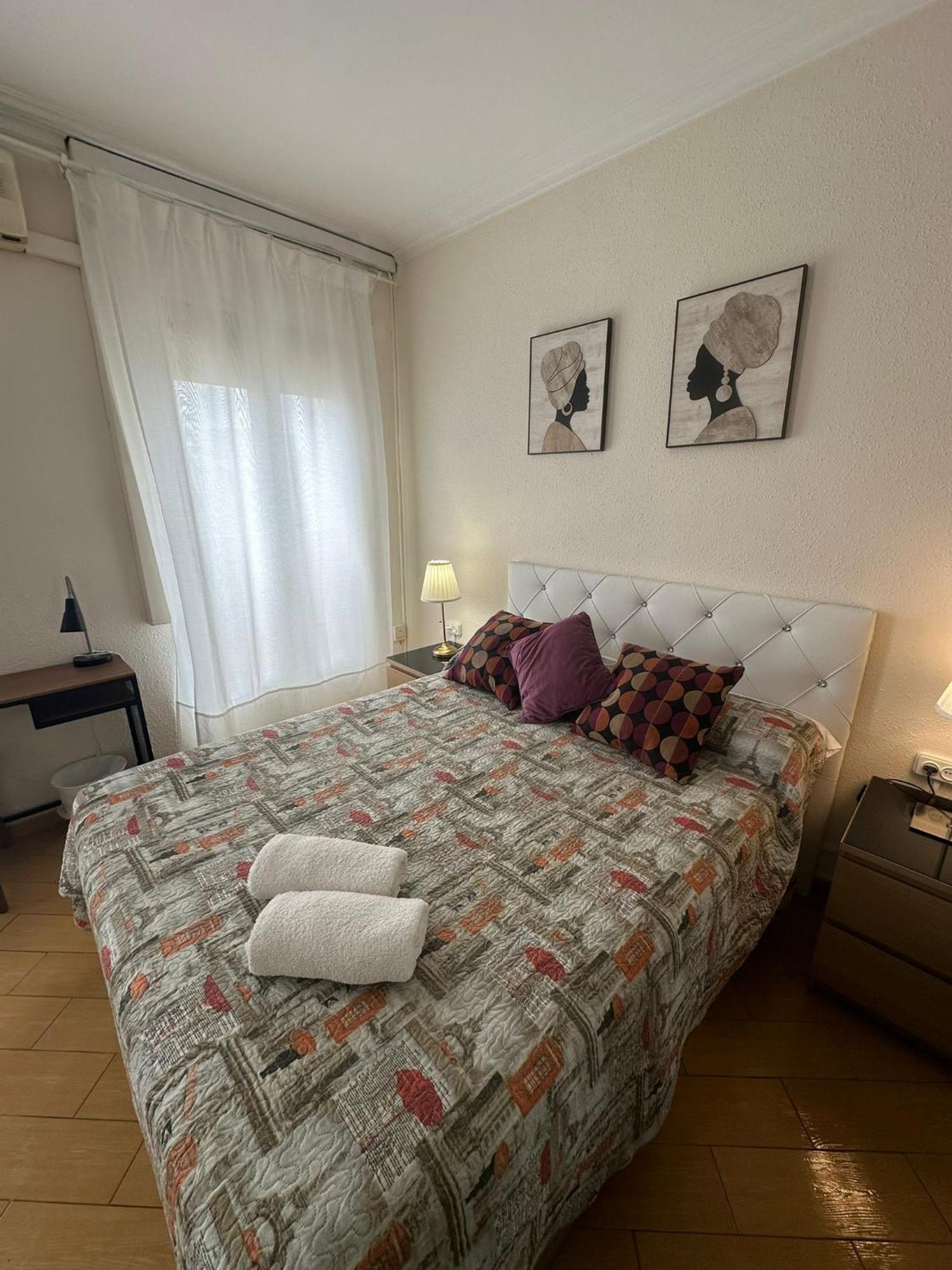 Rooms Nueva Valencia Barcelona Ngoại thất bức ảnh