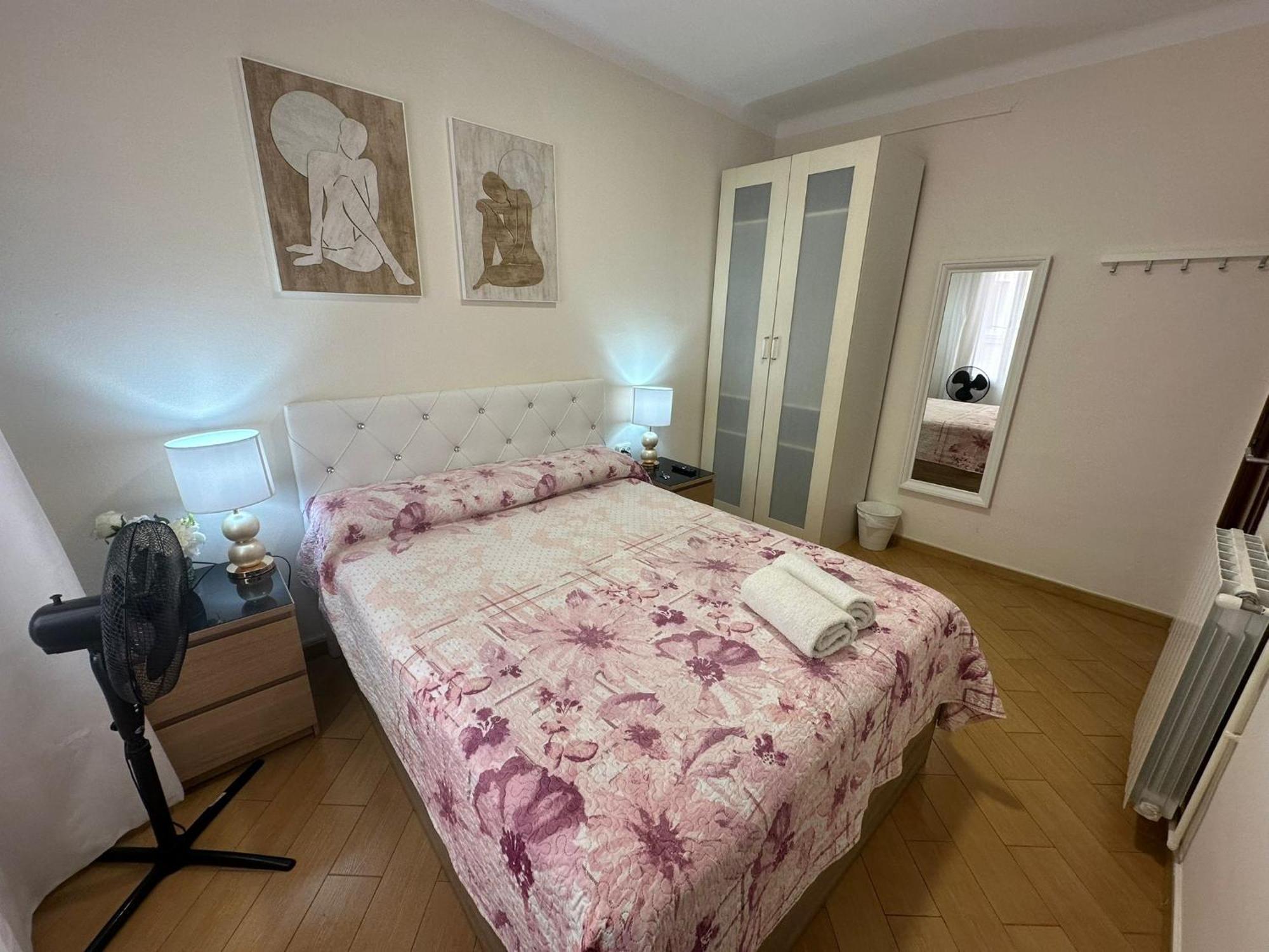 Rooms Nueva Valencia Barcelona Ngoại thất bức ảnh